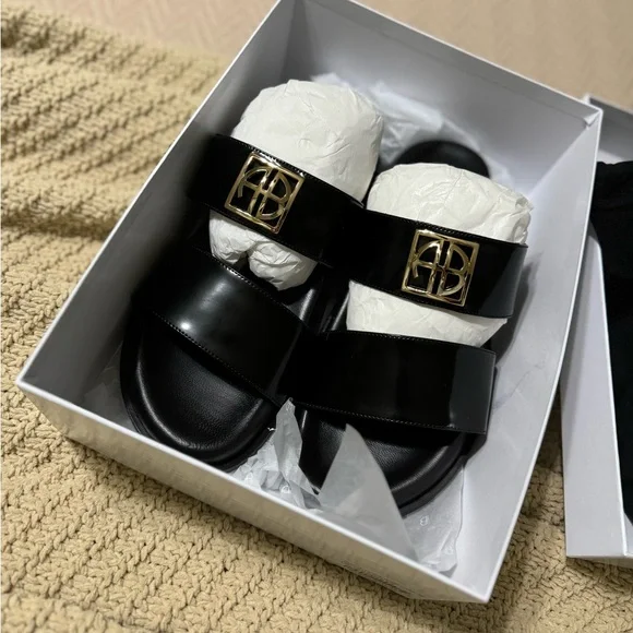 Anine Bing Parker monogramed leather shiny slides - Picture 2 of 11